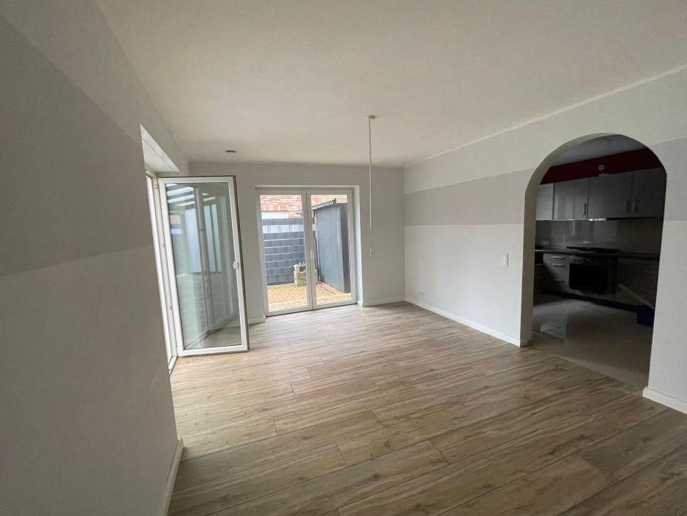 Doppelhaushälfte: Wohnzimmer_EG